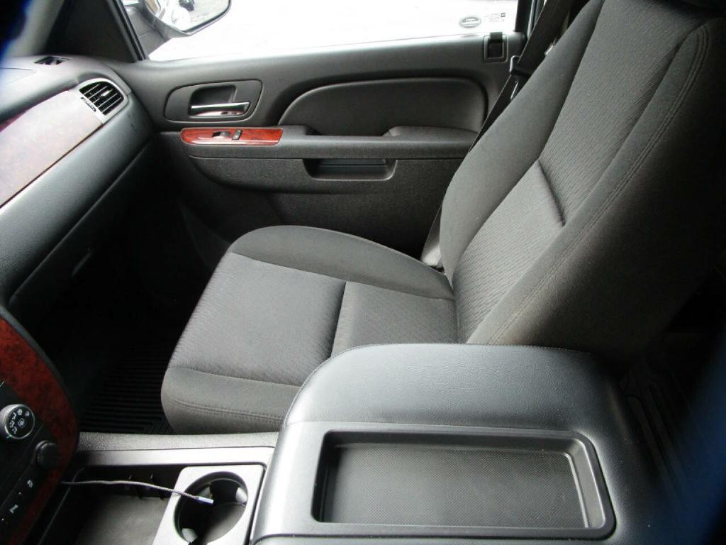 2012 Chevrolet Tahoe Image 14