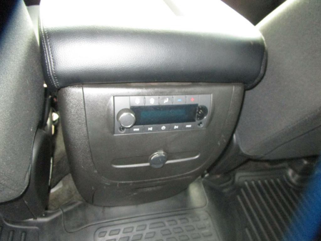 2012 Chevrolet Tahoe Image 17