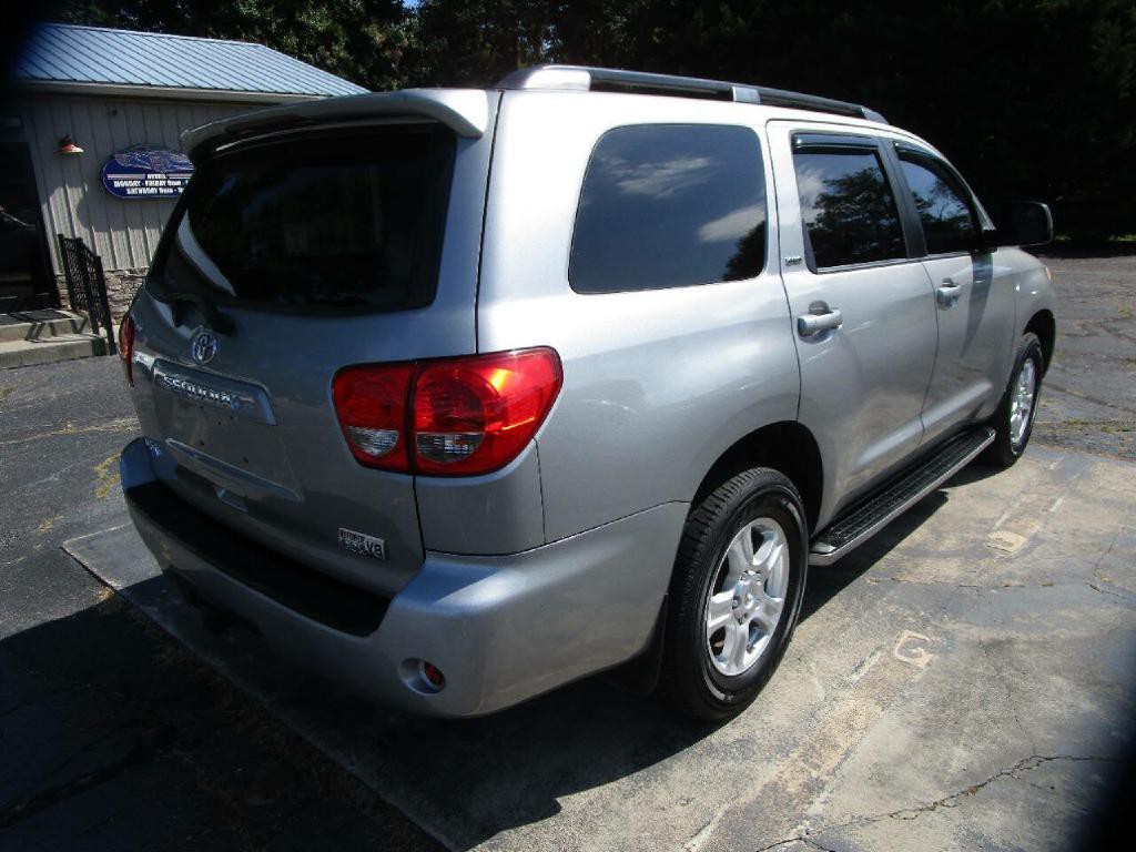 2008 Toyota Sequoia Image 6