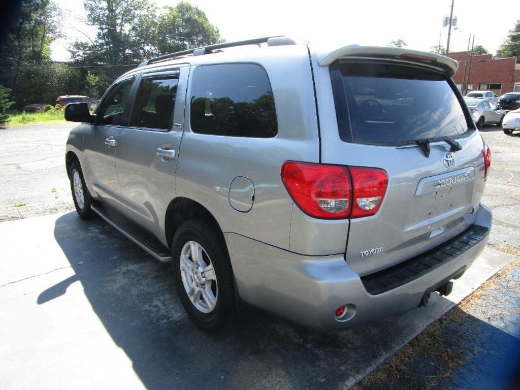 2008 Toyota Sequoia Image 8