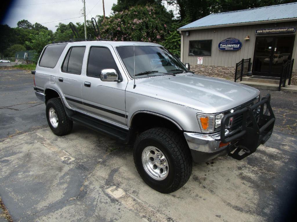 1990 Toyota 4Runner Image 4
