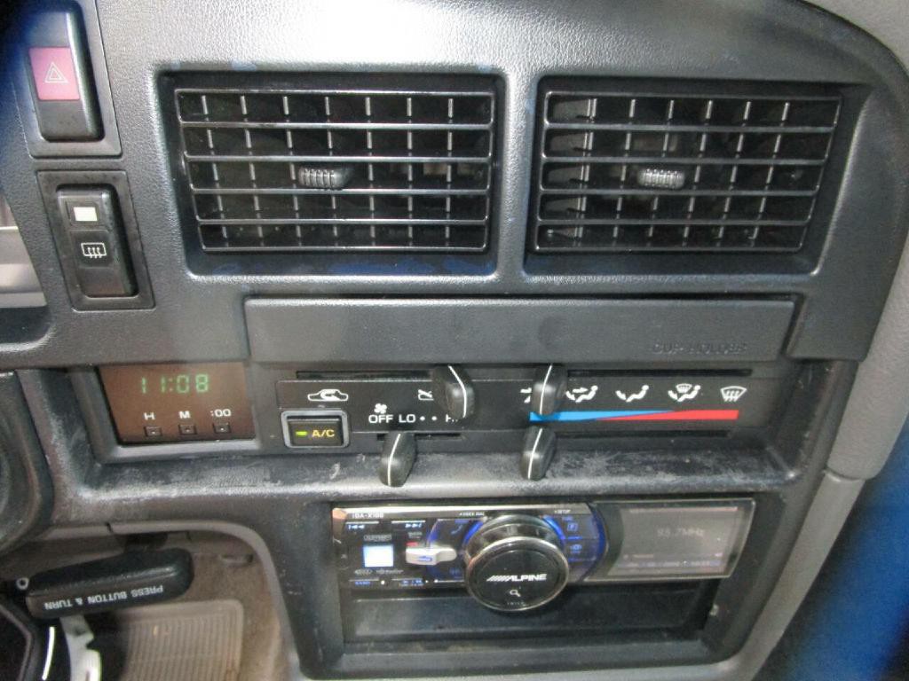 1990 Toyota 4Runner Image 16