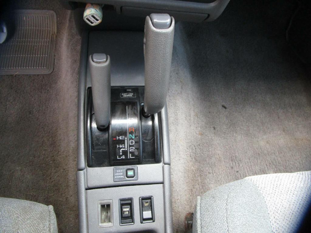 1990 Toyota 4Runner Image 17
