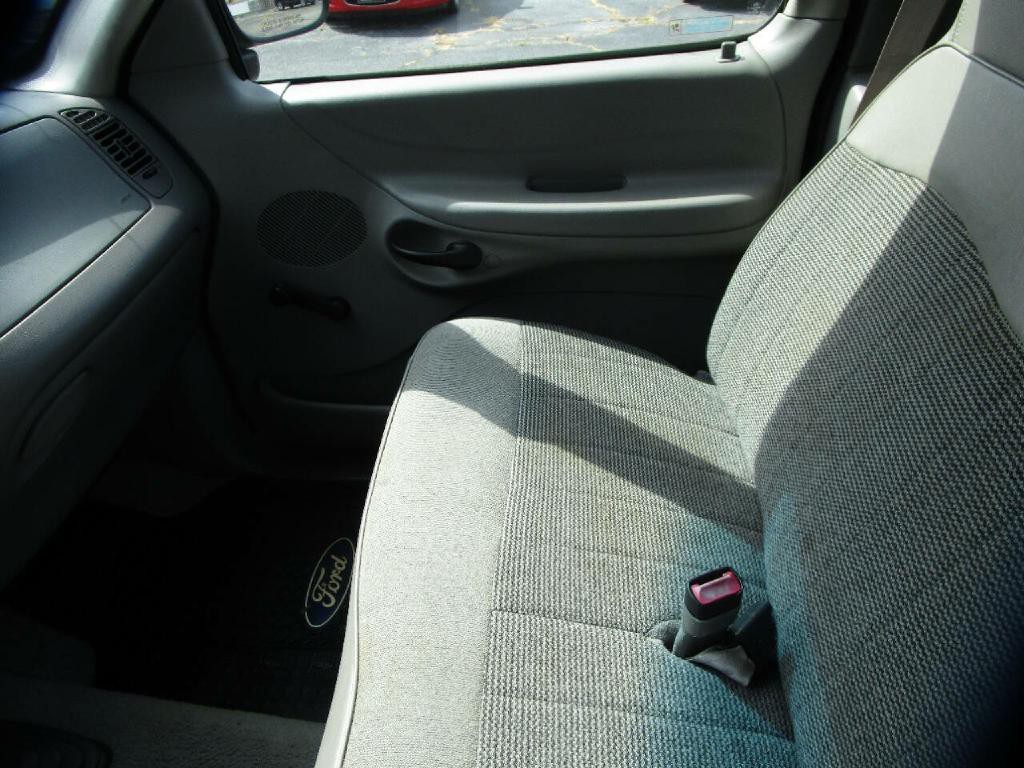 1998 Ford F-150 Image 13