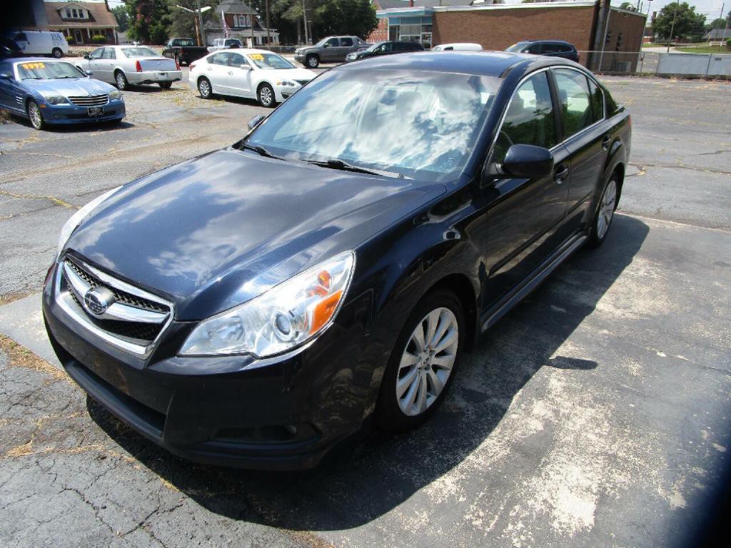 2012 Subaru Legacy Image 2