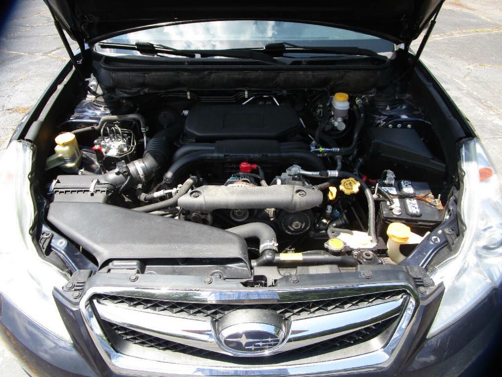 2012 Subaru Legacy Image 24