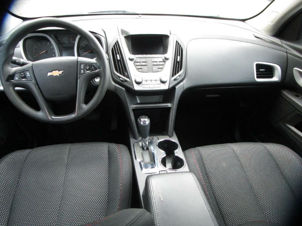 2017 Chevrolet Equinox Image 9