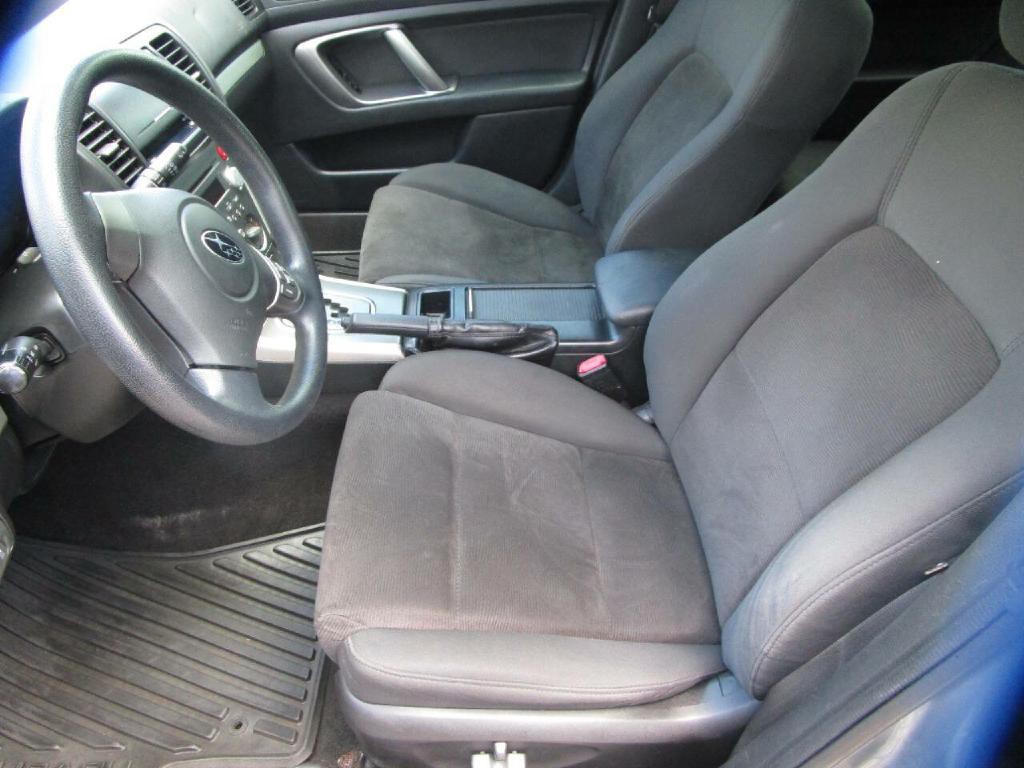 2009 Subaru Legacy Image 10