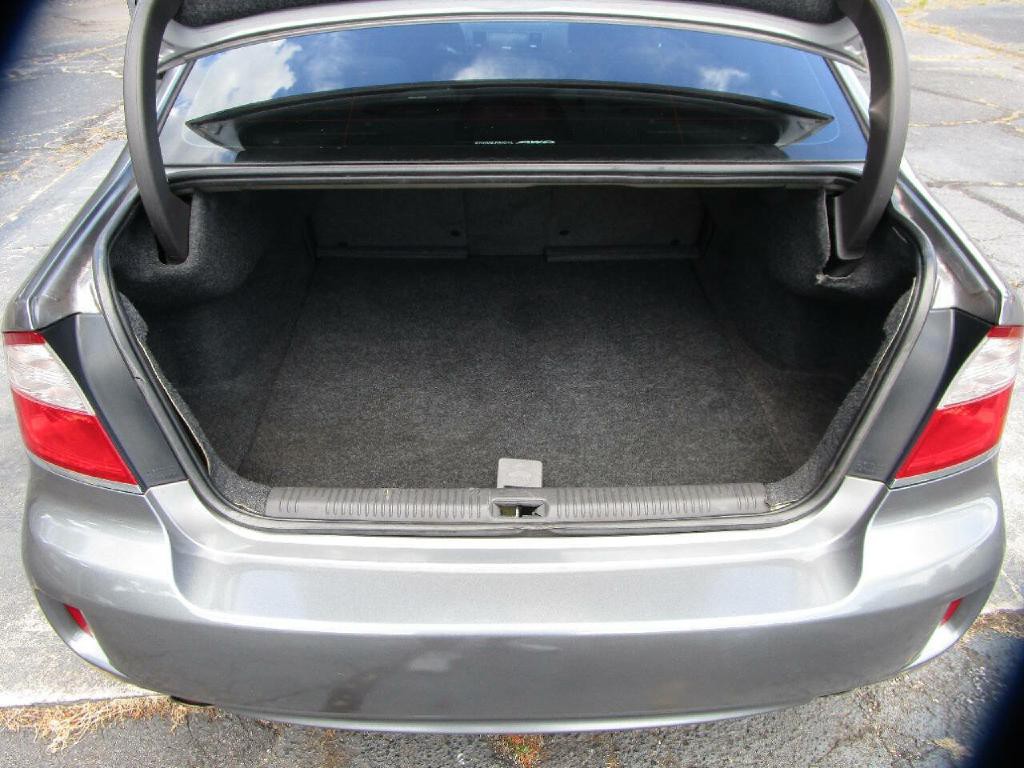 2009 Subaru Legacy Image 19