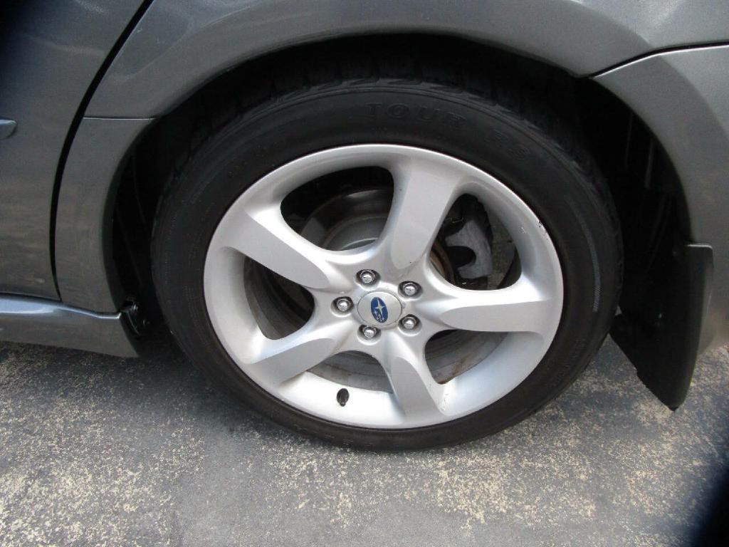 2009 Subaru Legacy Image 23