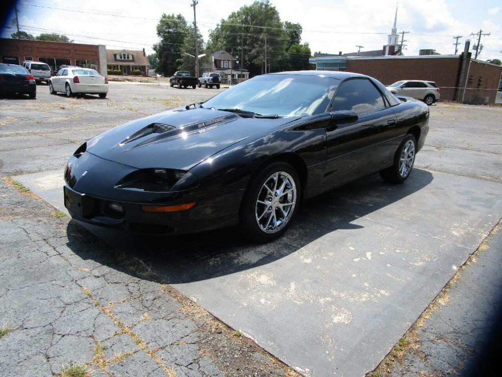 1995 Chevrolet Camaro Image 3