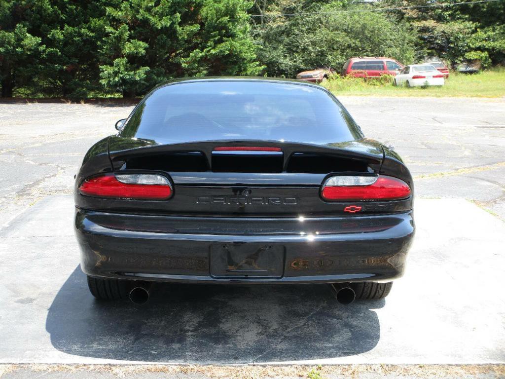 1995 Chevrolet Camaro Image 10