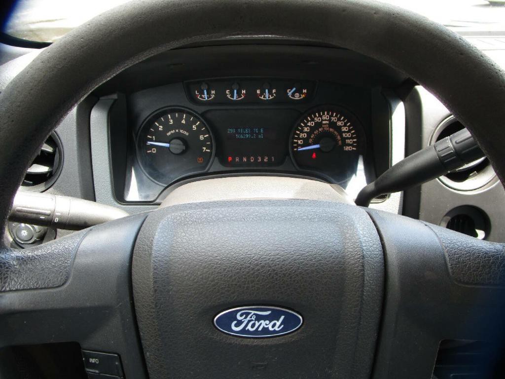 2011 Ford F-150 Image 10