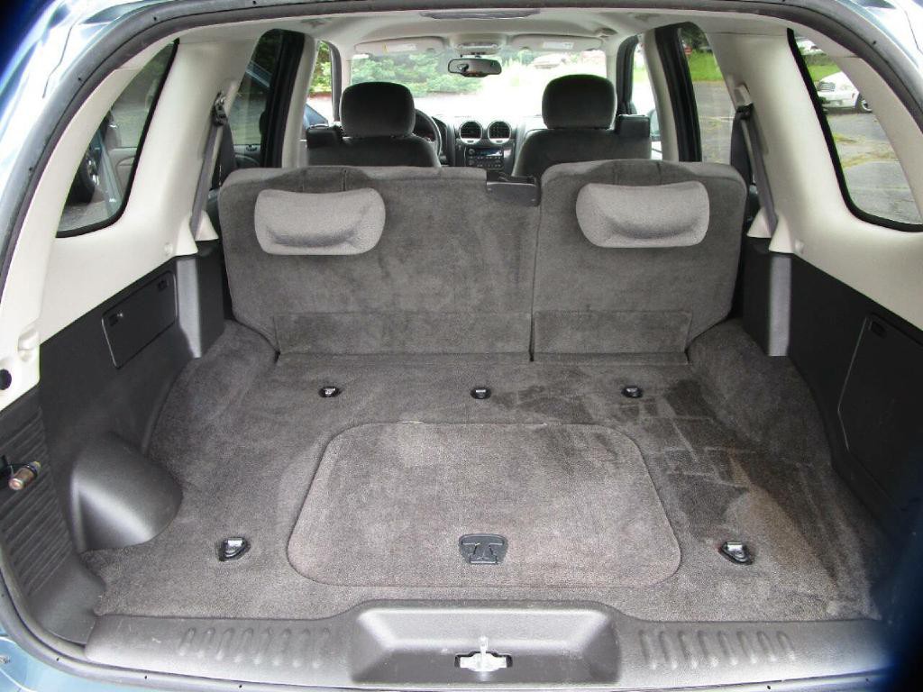 2009 GMC Envoy Image 20