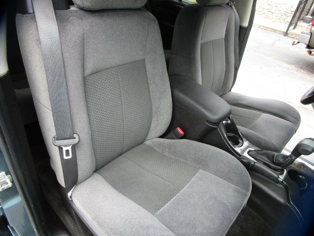2009 GMC Envoy Image 22