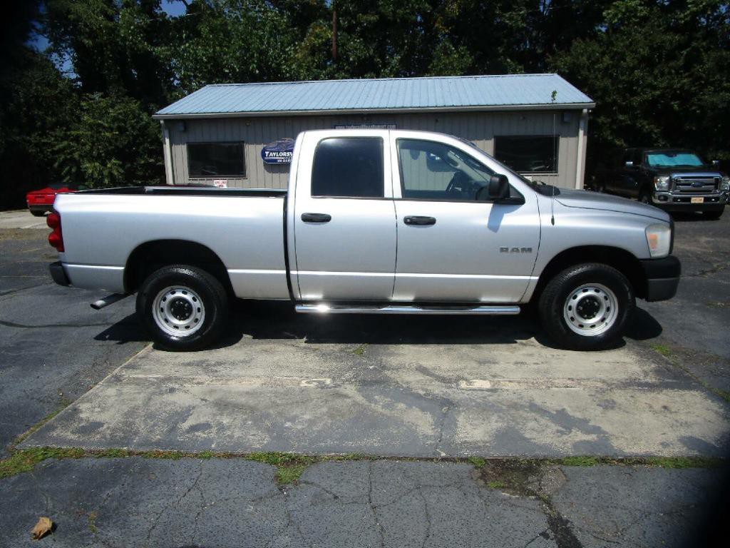 2008 Dodge Ram 1500 Image 5