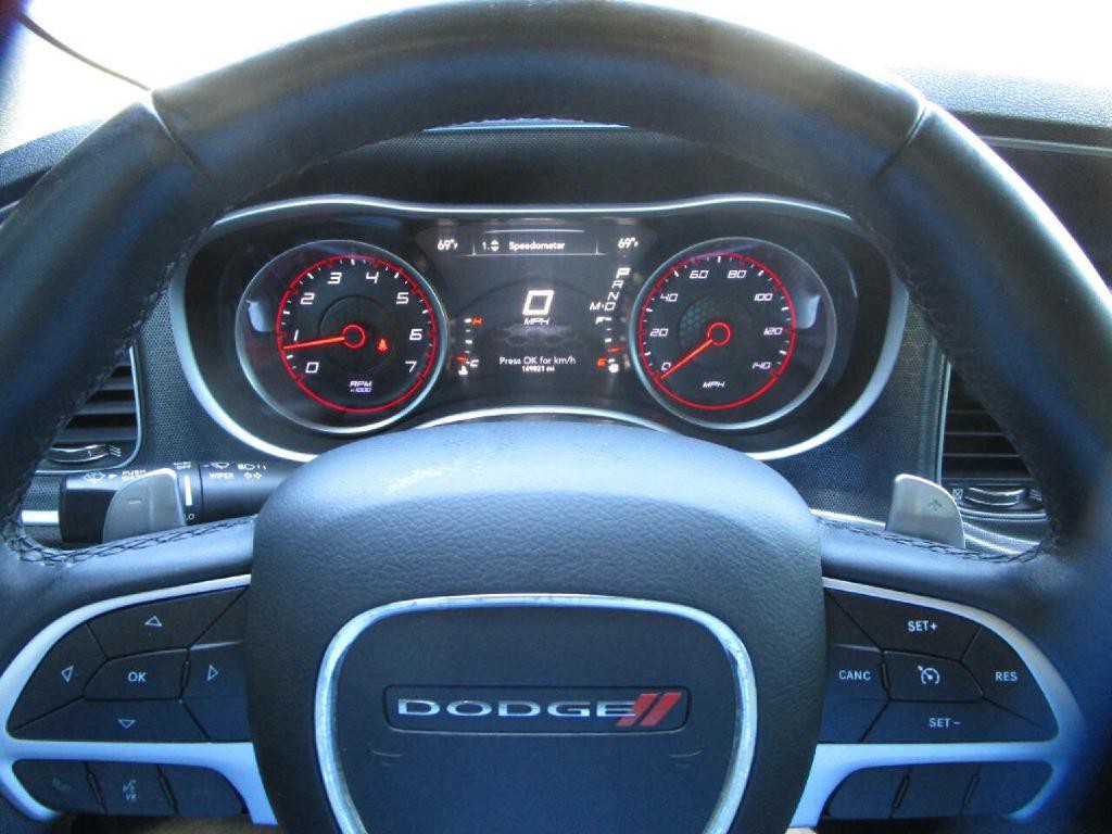 2017 Dodge Charger Image 12