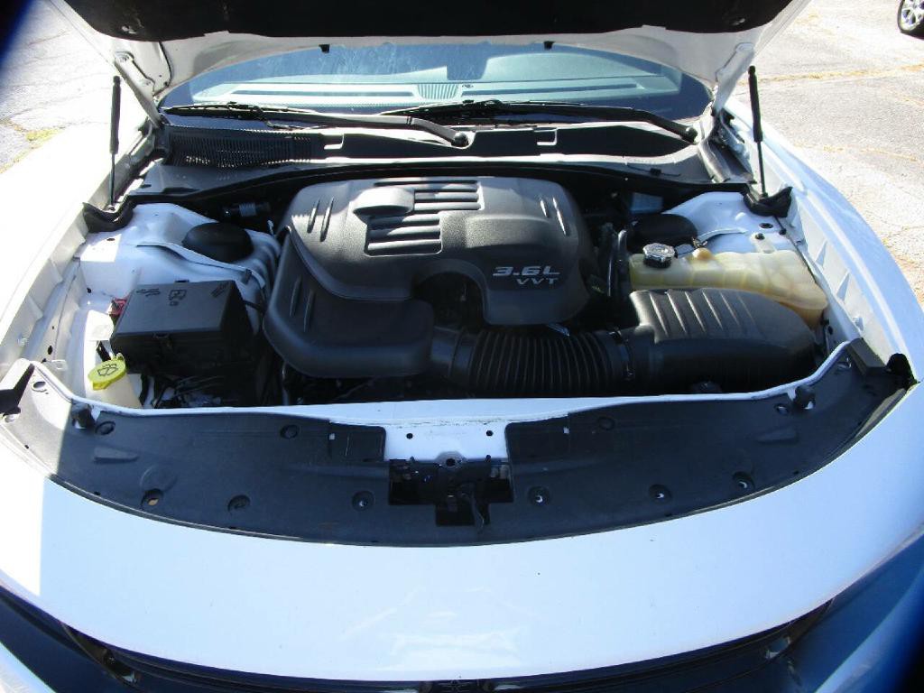 2017 Dodge Charger Image 23