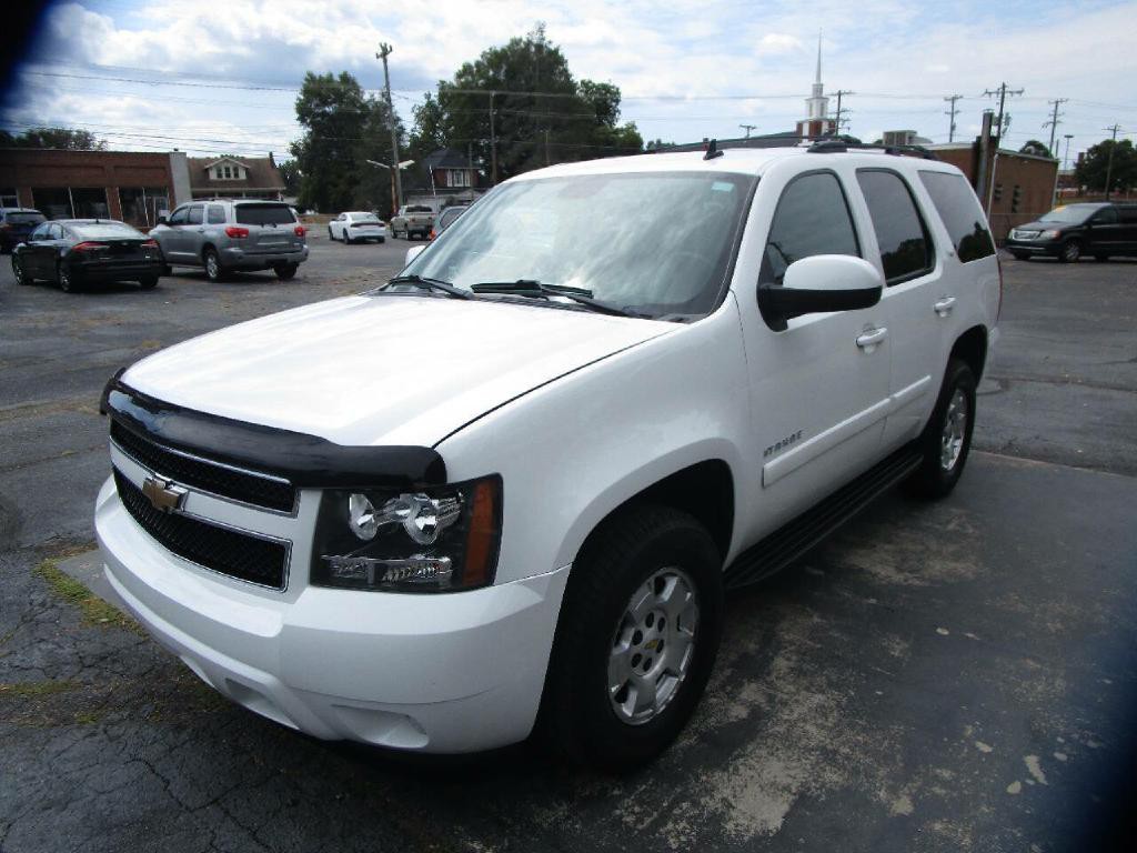 2009 Chevrolet Tahoe Image 2