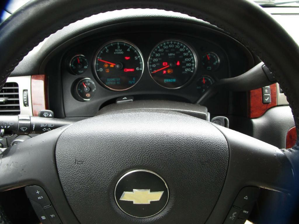 2009 Chevrolet Tahoe Image 11