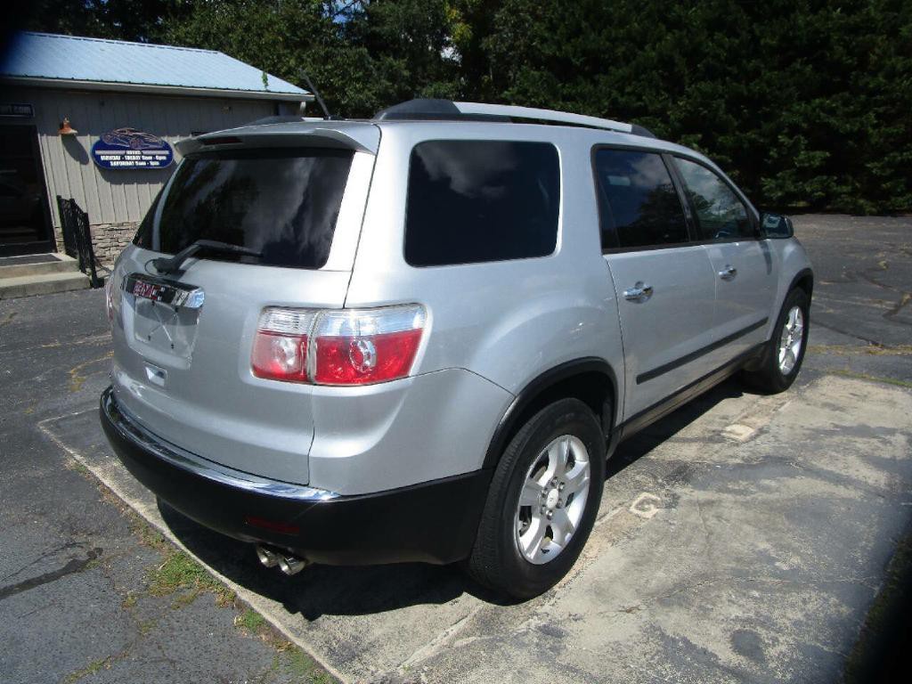 2011 GMC Acadia Image 6