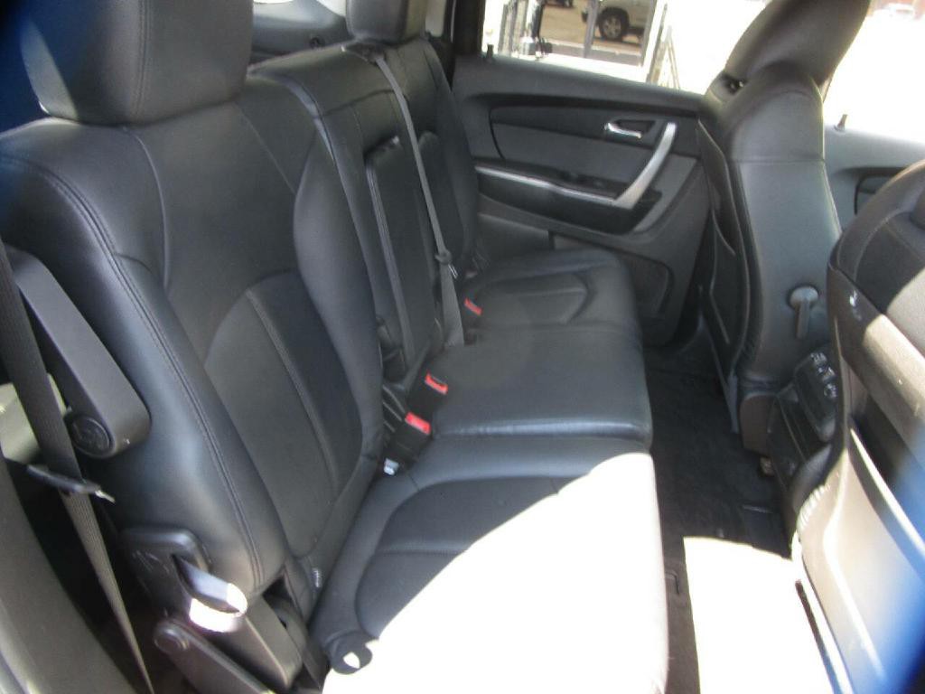 2011 GMC Acadia Image 20