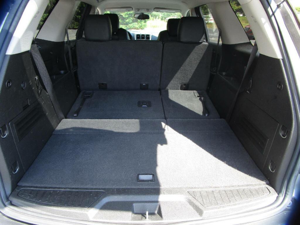 2011 GMC Acadia Image 23