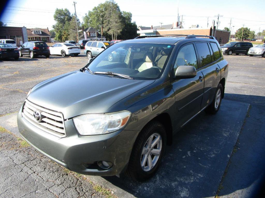 2010 Toyota Highlander Image 2