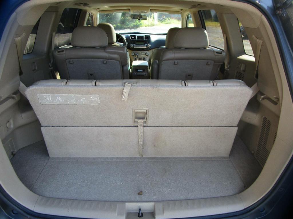 2010 Toyota Highlander Image 23