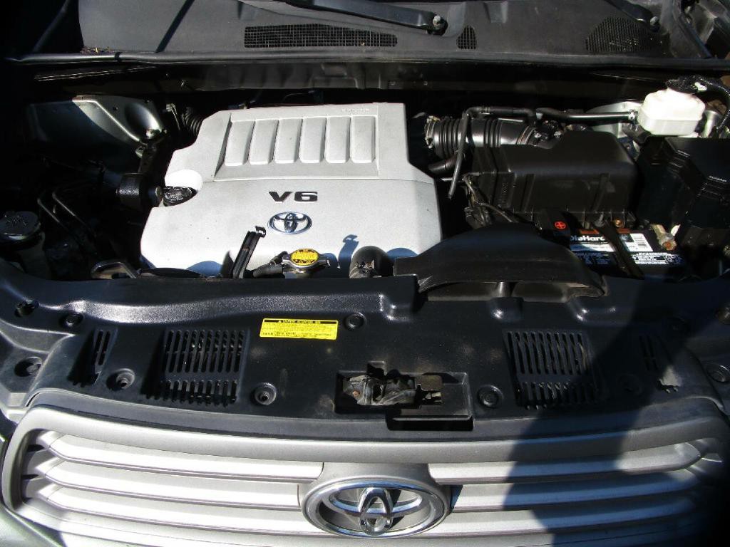2010 Toyota Highlander Image 29