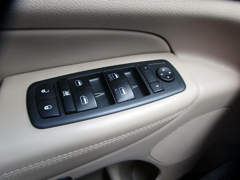 2014 Jeep Grand Cherokee Image 11