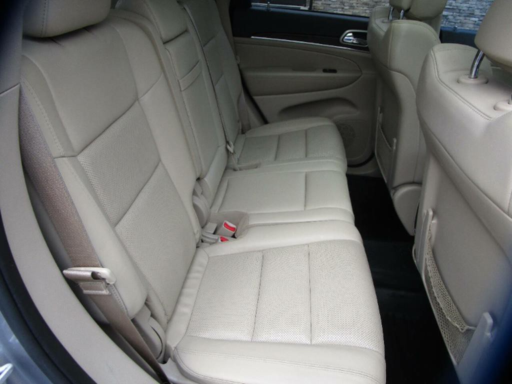 2014 Jeep Grand Cherokee Image 25