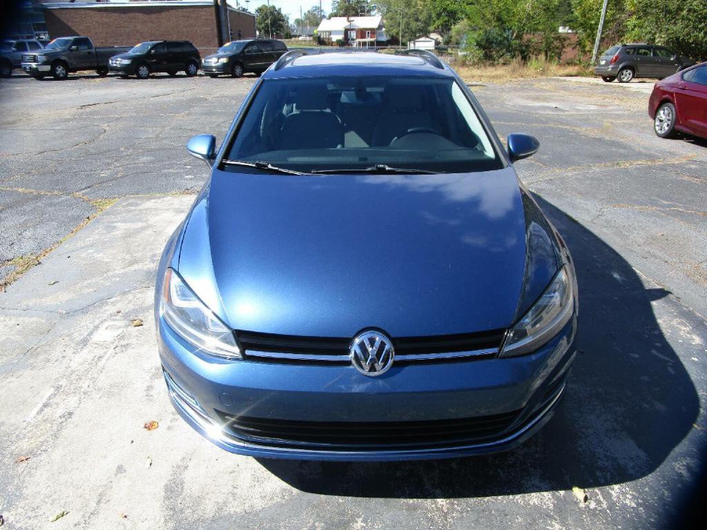2015 Volkswagen Golf Image 3