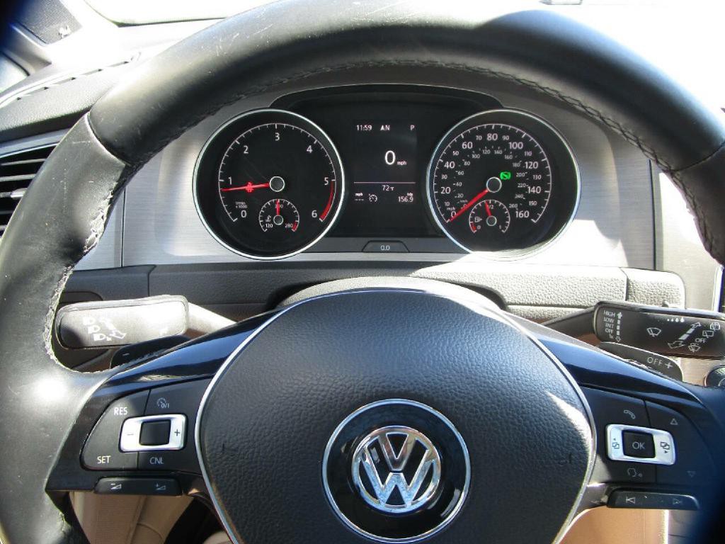 2015 Volkswagen Golf Image 11