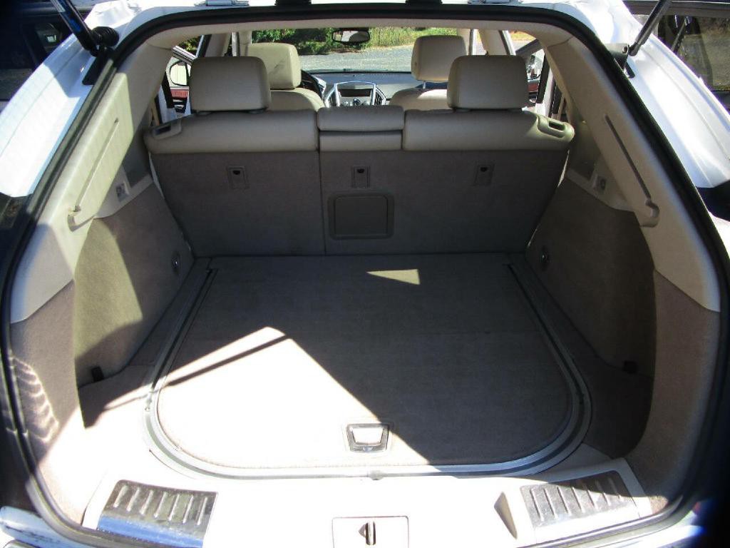 2012 Cadillac SRX Image 21