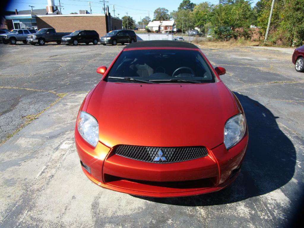 2009 Mitsubishi Eclipse Image 3
