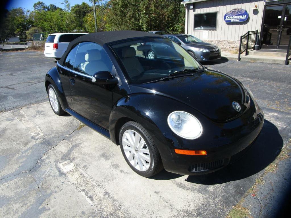 2008 Volkswagen Beetle Image 4