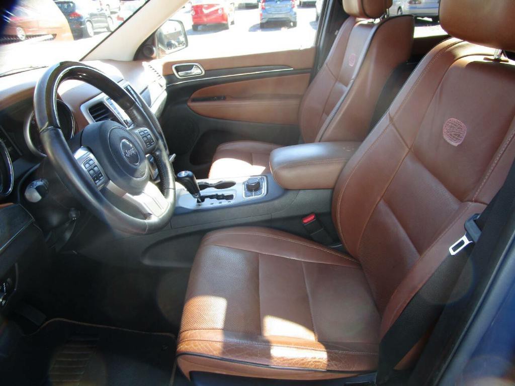2012 Jeep Grand Cherokee Image 10