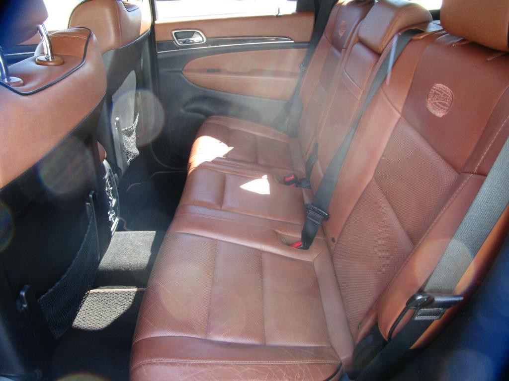 2012 Jeep Grand Cherokee Image 20