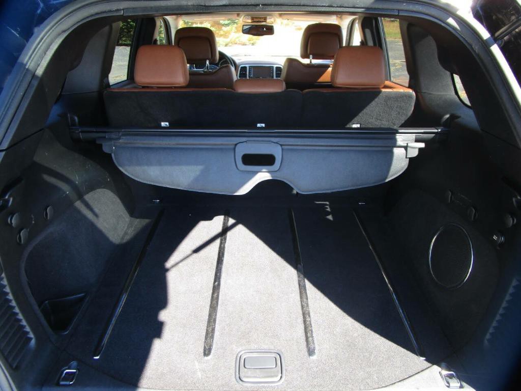 2012 Jeep Grand Cherokee Image 22