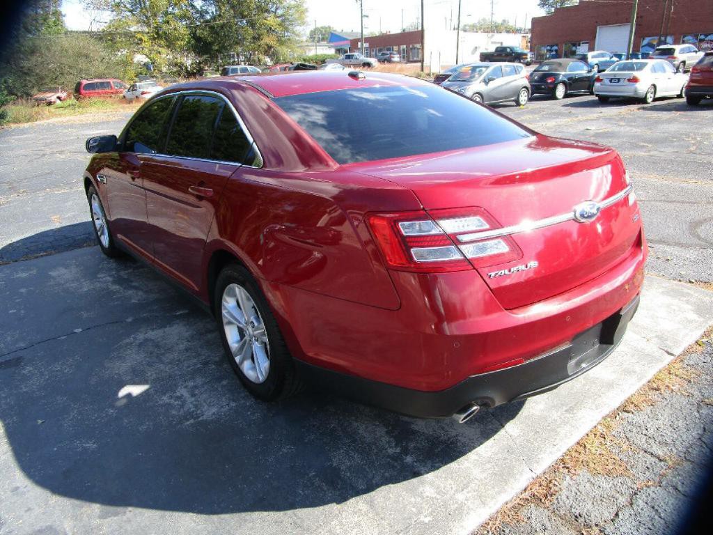 2013 Ford Taurus Image 8