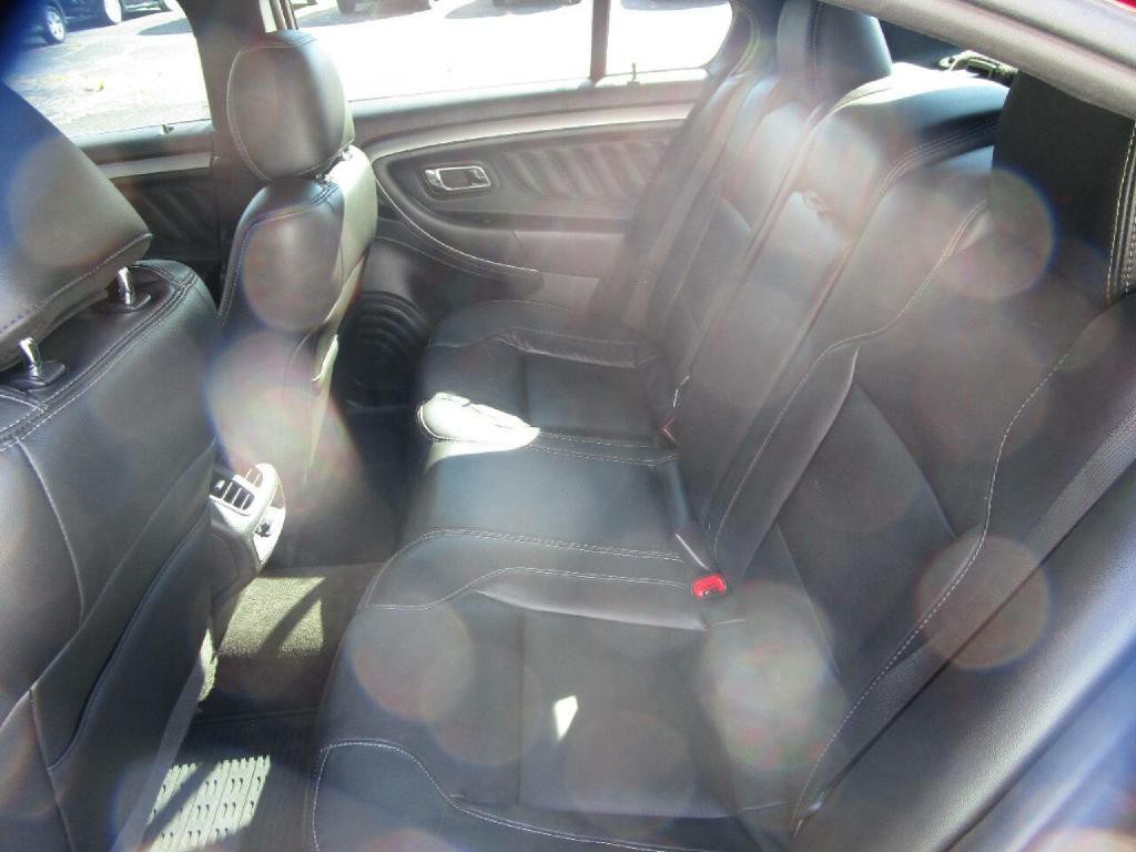 2013 Ford Taurus Image 19