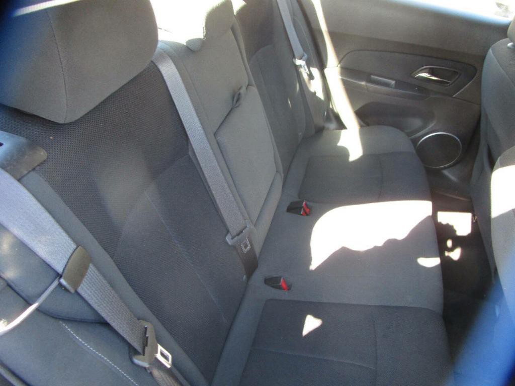 2011 Chevrolet Cruze Image 18