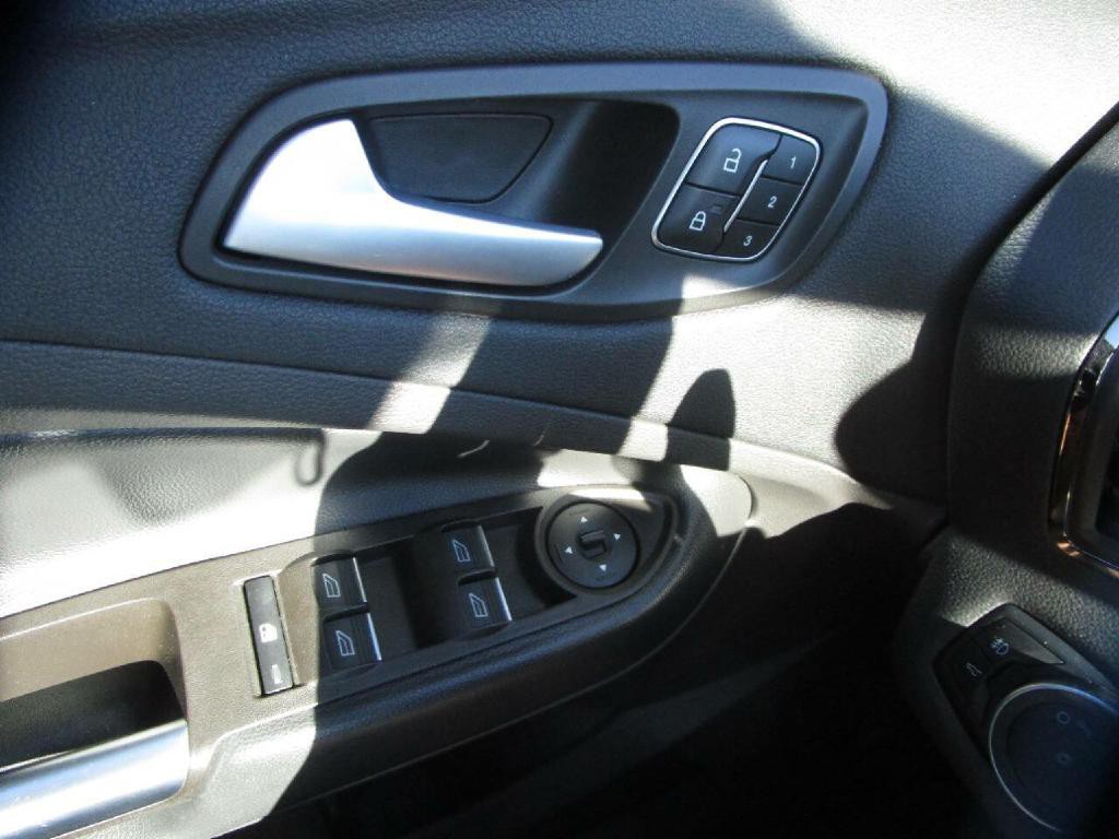 2017 Ford Escape Image 11