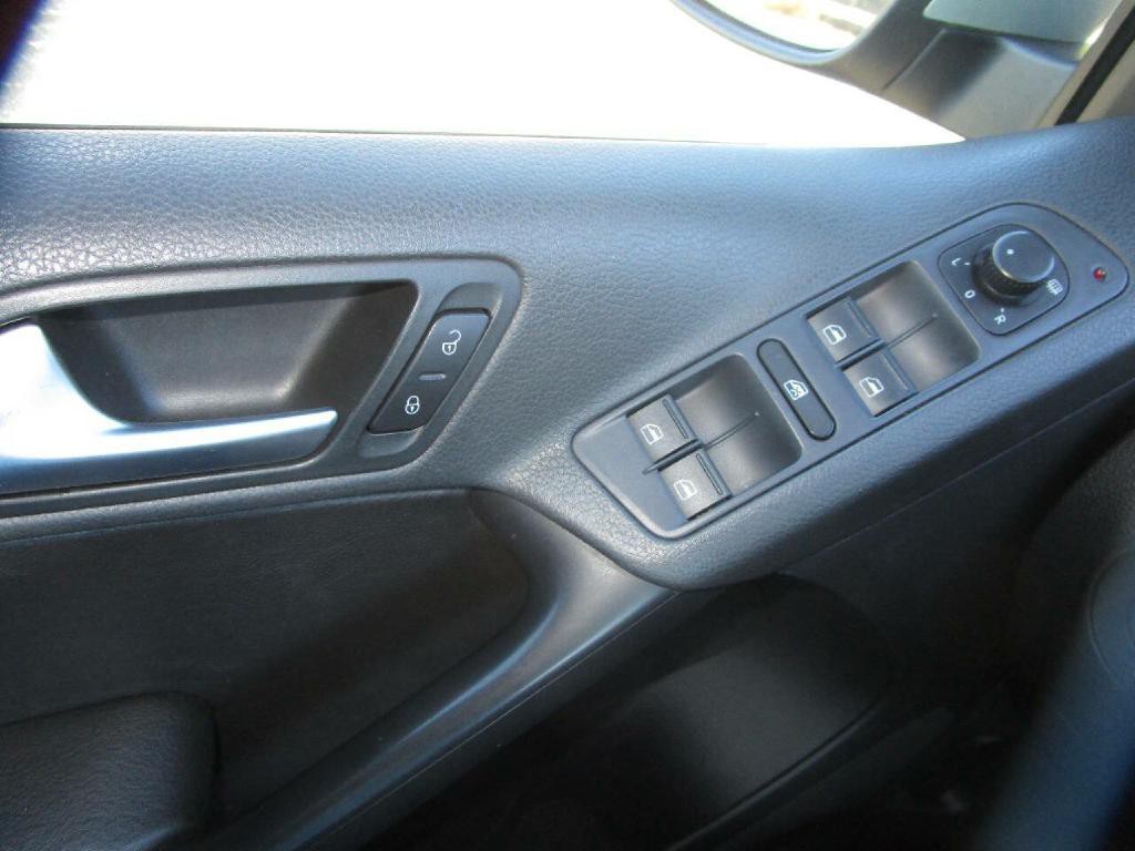 2014 Volkswagen Tiguan Image 11