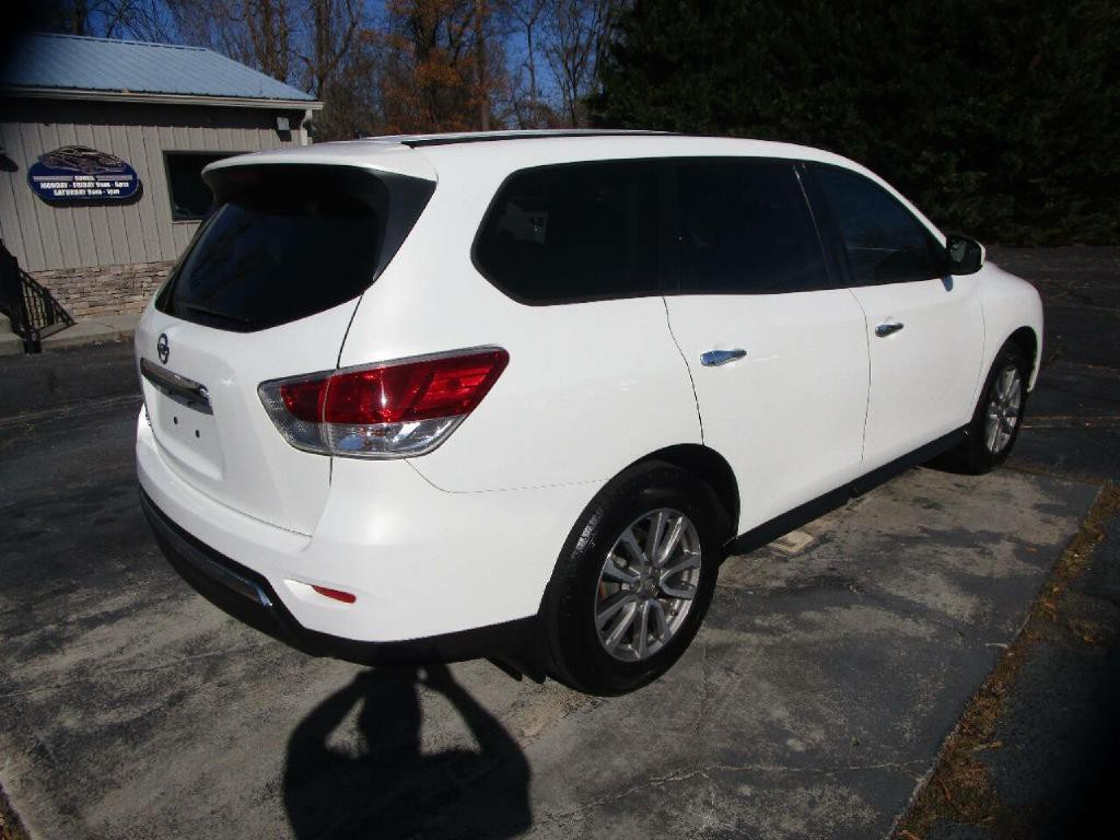 2014 Nissan Pathfinder Image 6