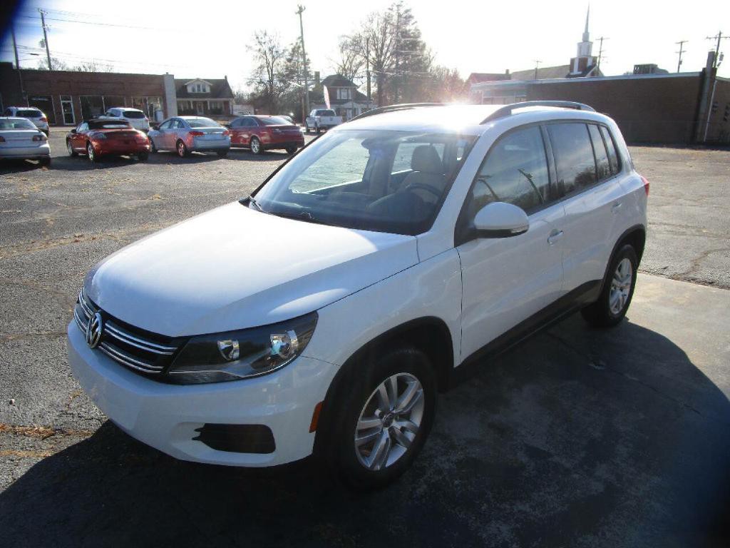 2017 Volkswagen Tiguan Image 2