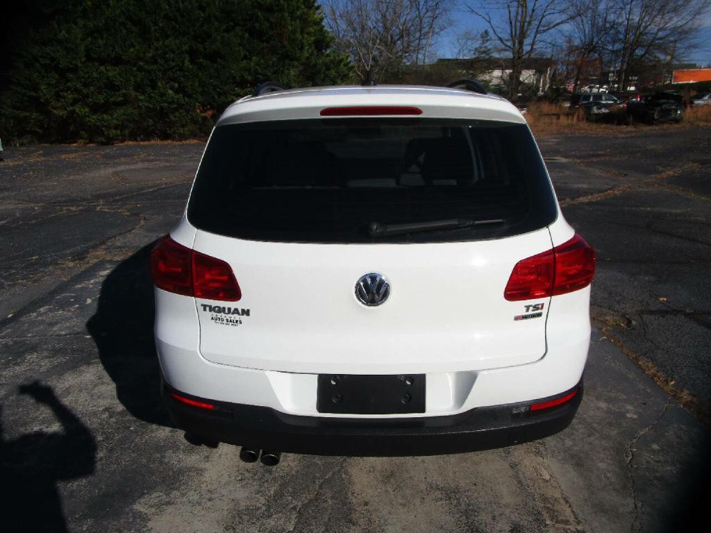 2017 Volkswagen Tiguan Image 7