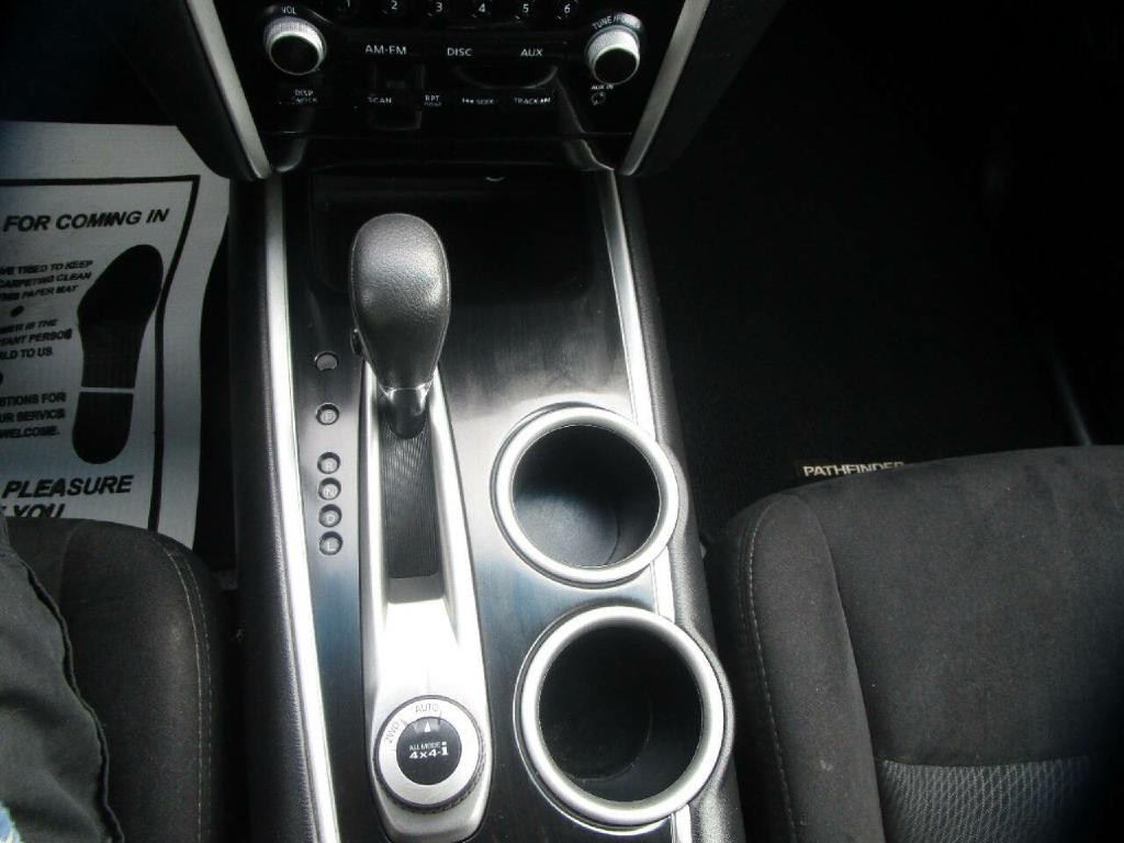 2014 Nissan Pathfinder Image 15