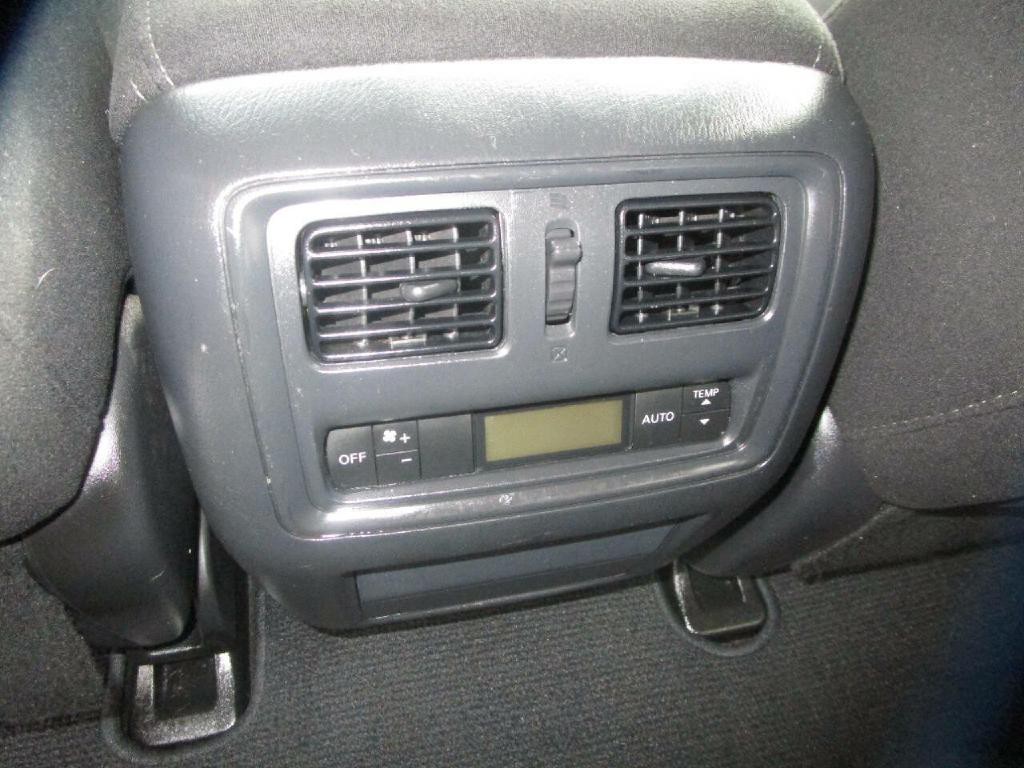 2014 Nissan Pathfinder Image 19
